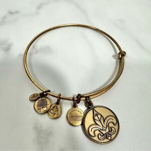 Alex & Ani Gold Fleur-de-Lis America Charm Bangle Bracelet One Size Casual